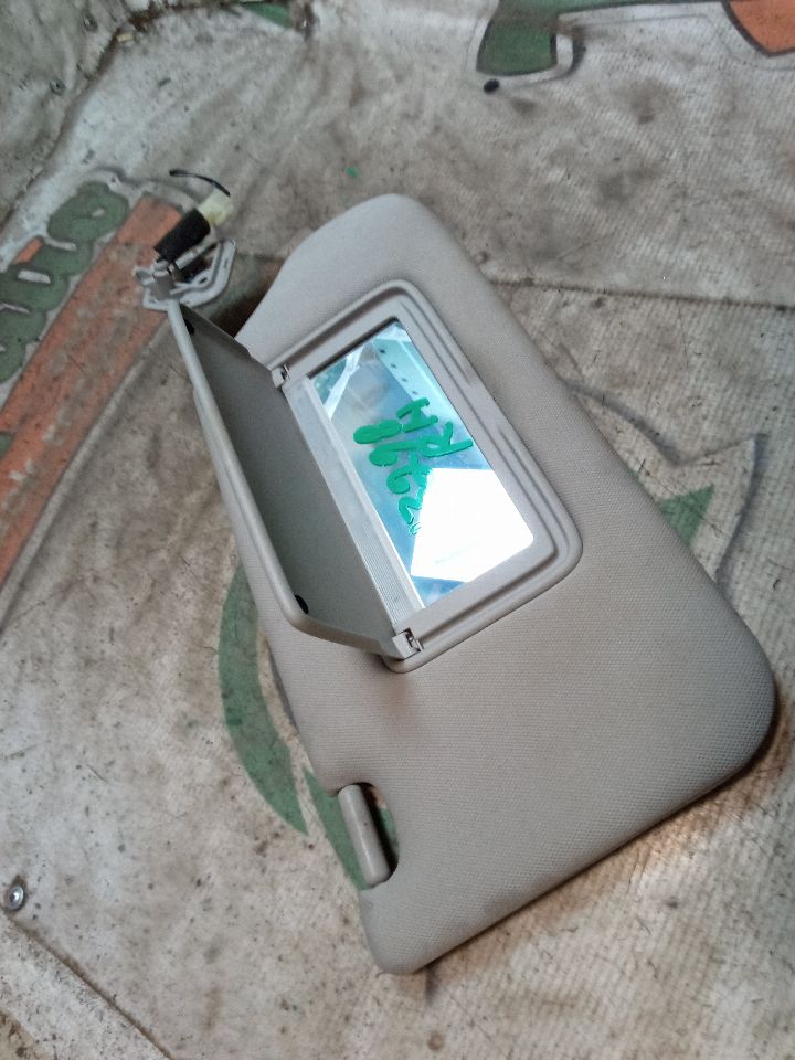 Used 2016 Nissan 810/MAXIMA Sun Visor - Stock #H13298