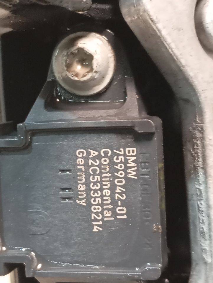 Part image 7