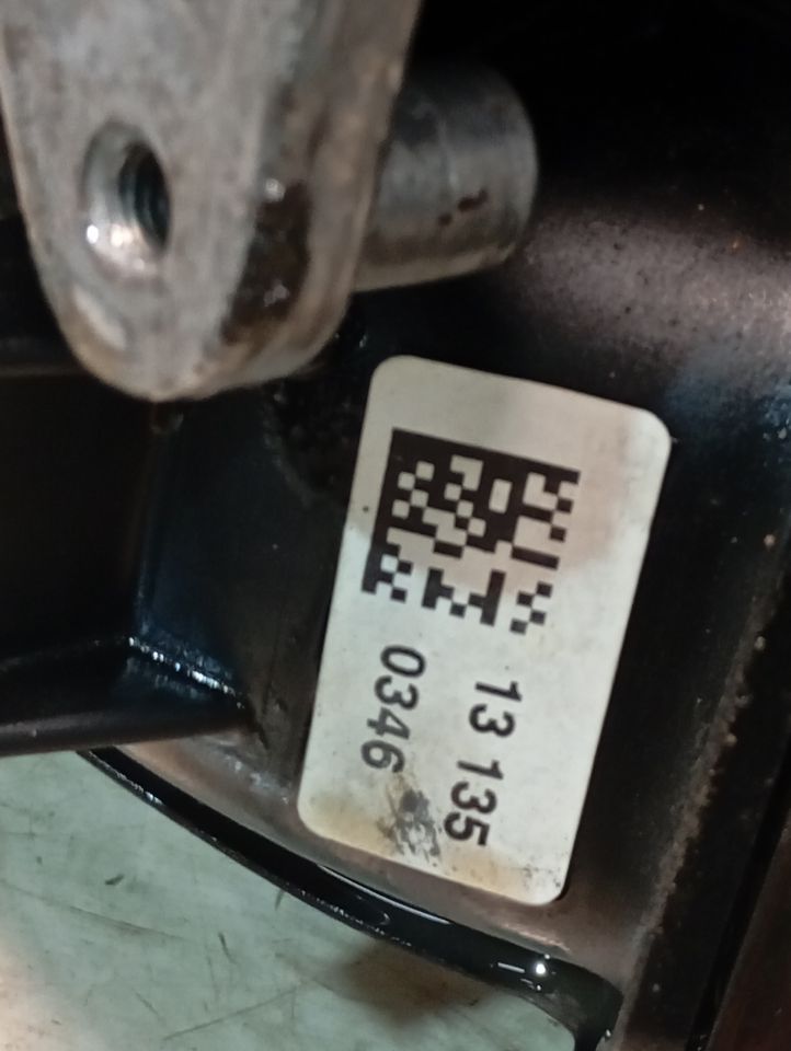 Part image 10