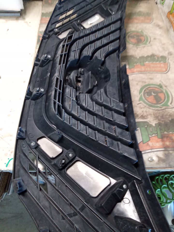 Part image 7