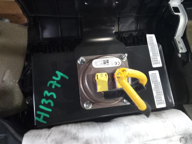 Part image 7