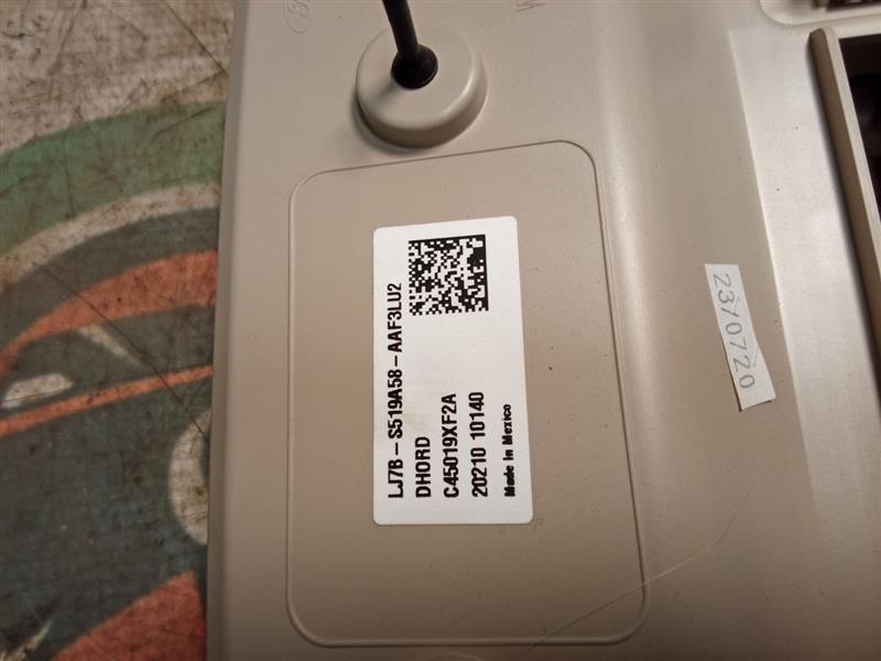 Part image 4
