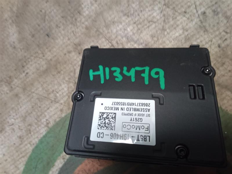 Part image 3