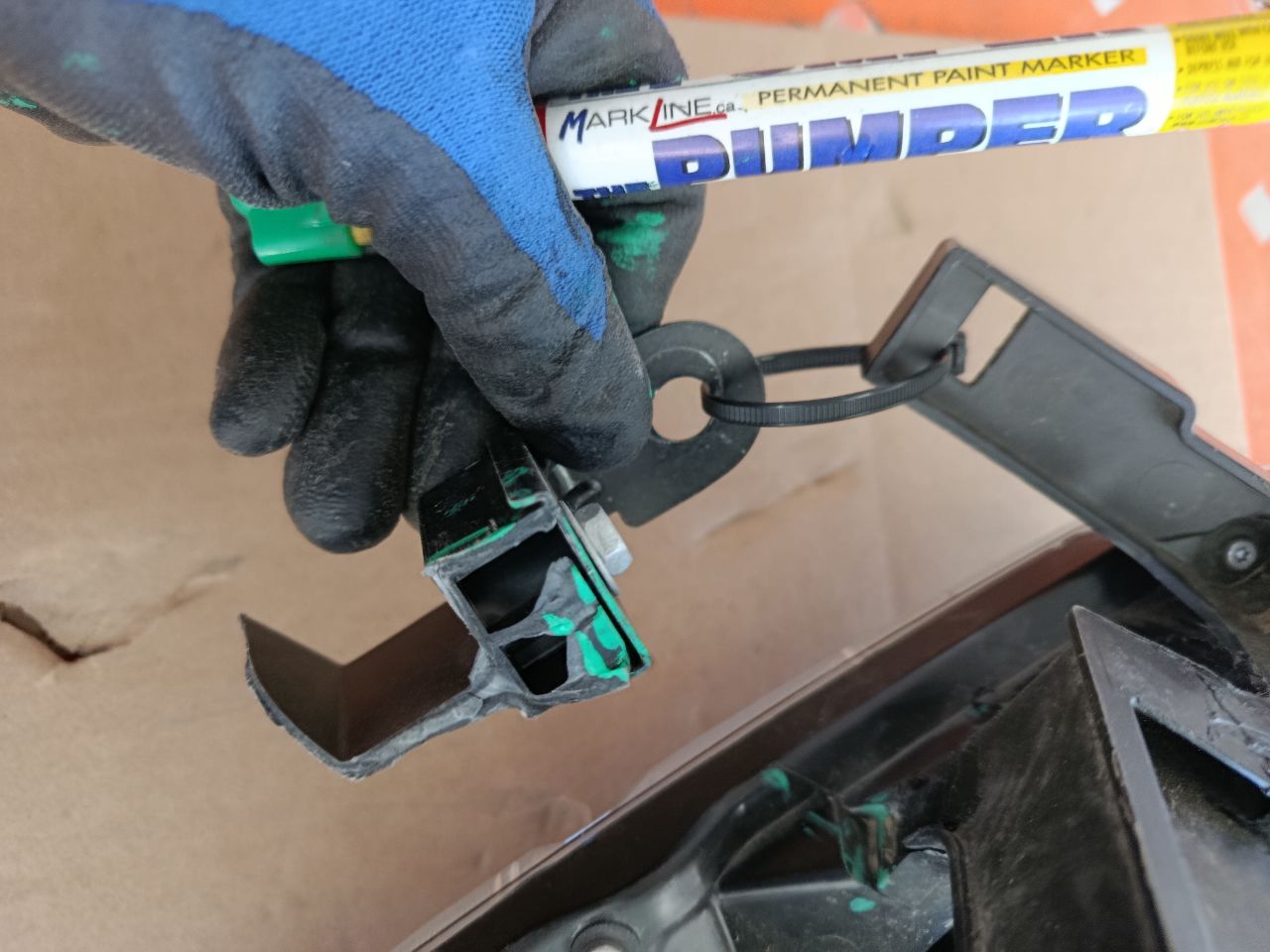 Part image 12