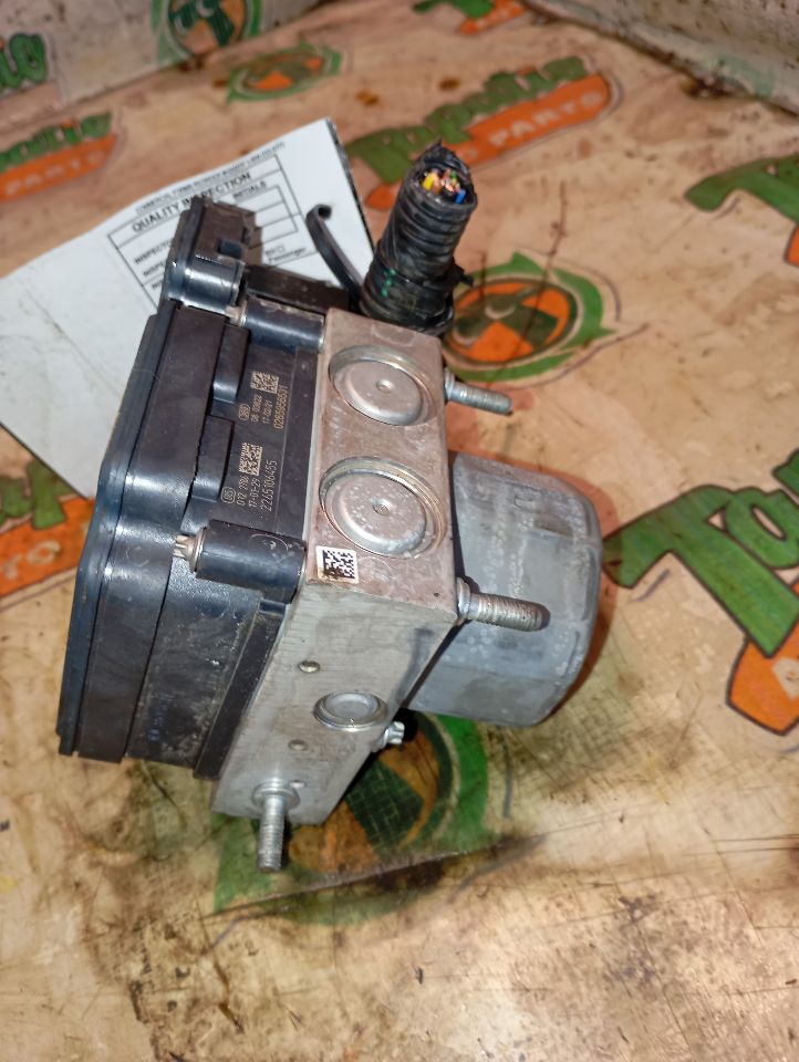 Part image 7