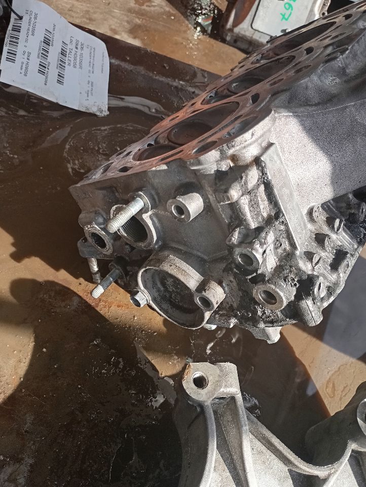 Part image 4