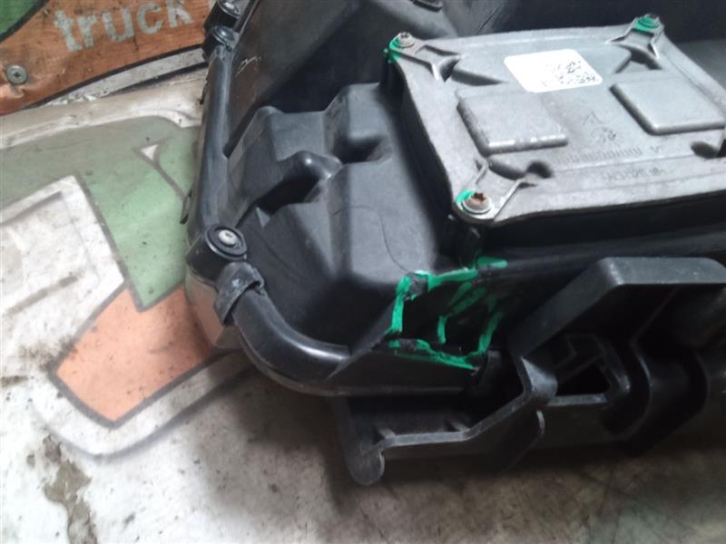 Part image 9