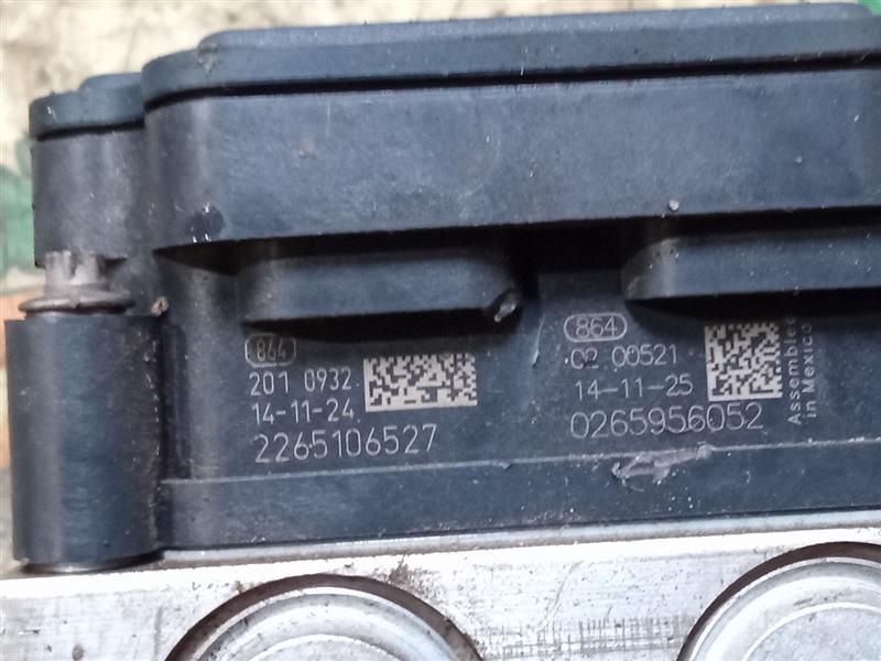 Part image 3