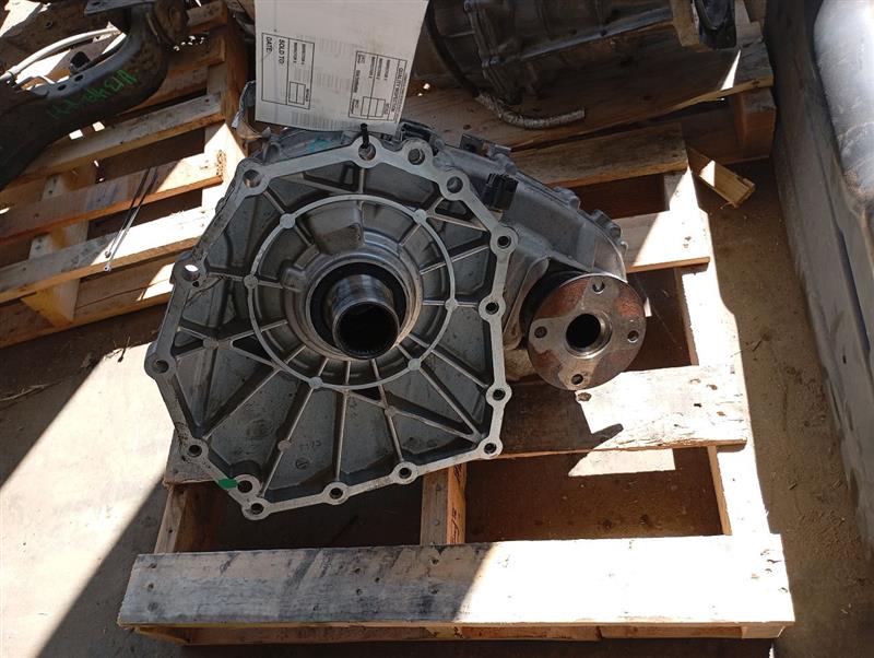 2017 Infiniti INFINITI QX80 Transfer Case Assy