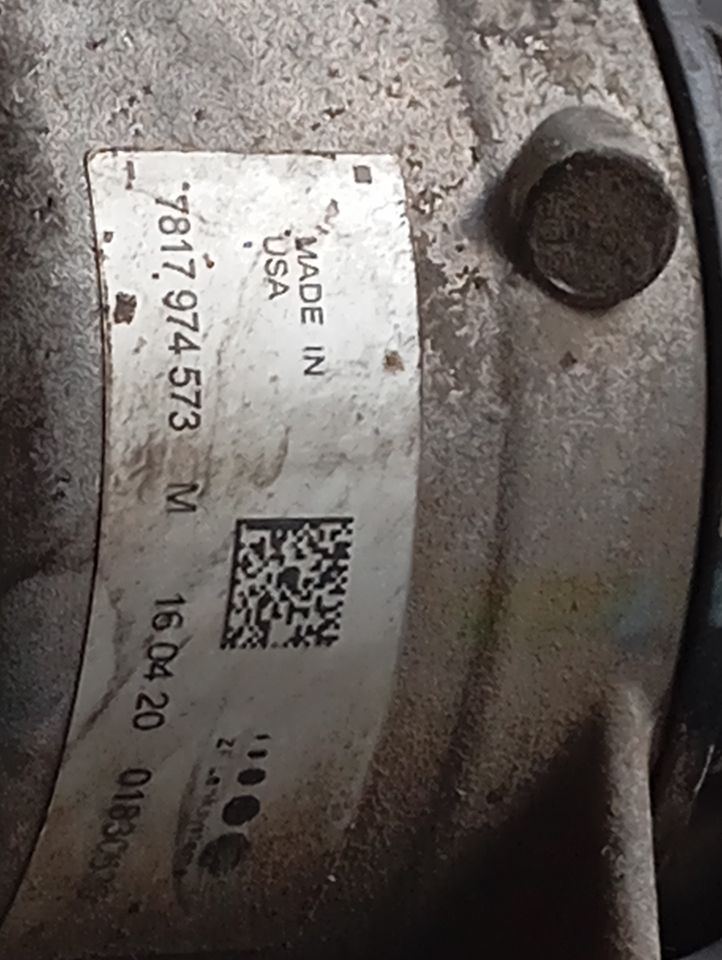 Part image 17
