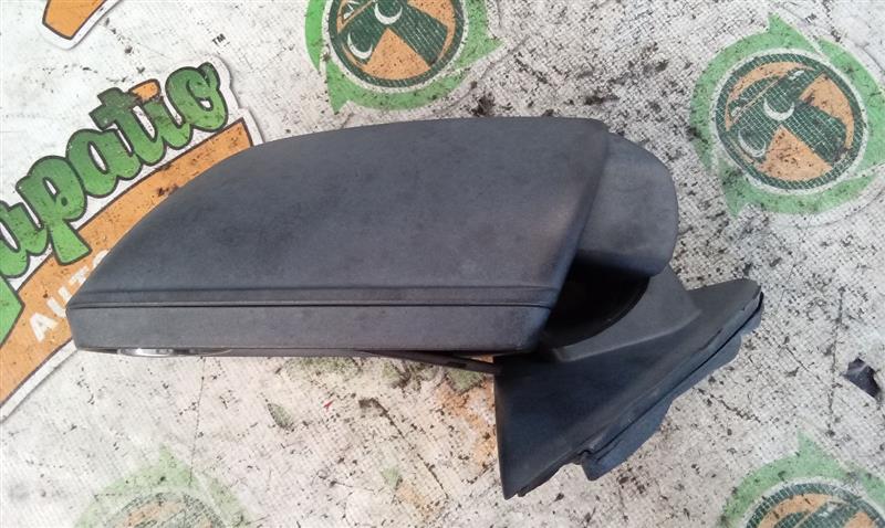 Part image 9