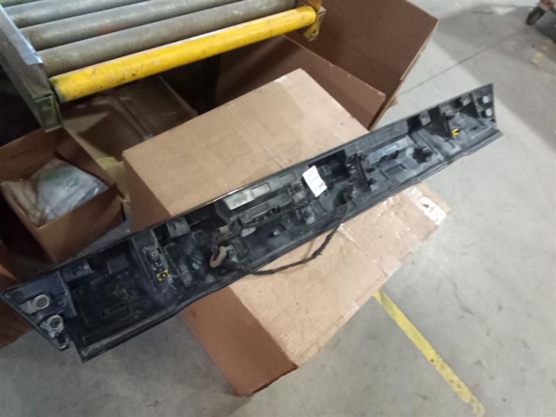 2021 General Motors SILVERADO 1500 PICKUP Spoiler, Rear
