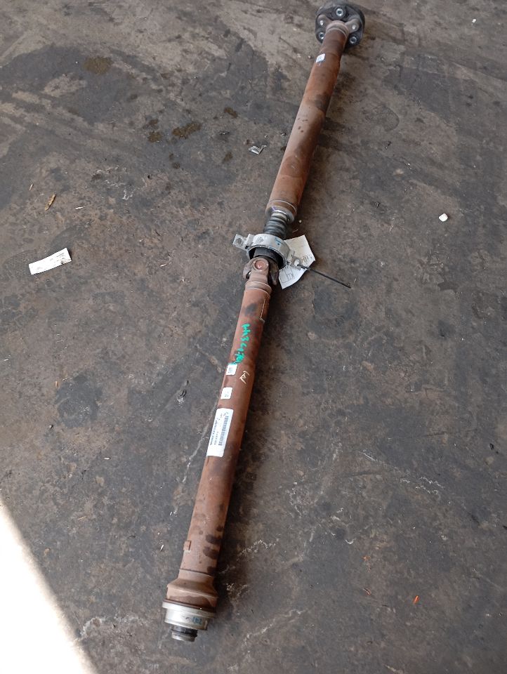 2020 Ford EXPLORER Drive Shaft, Rear