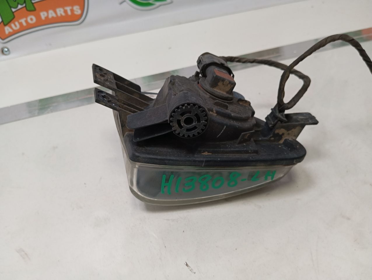Part image 2