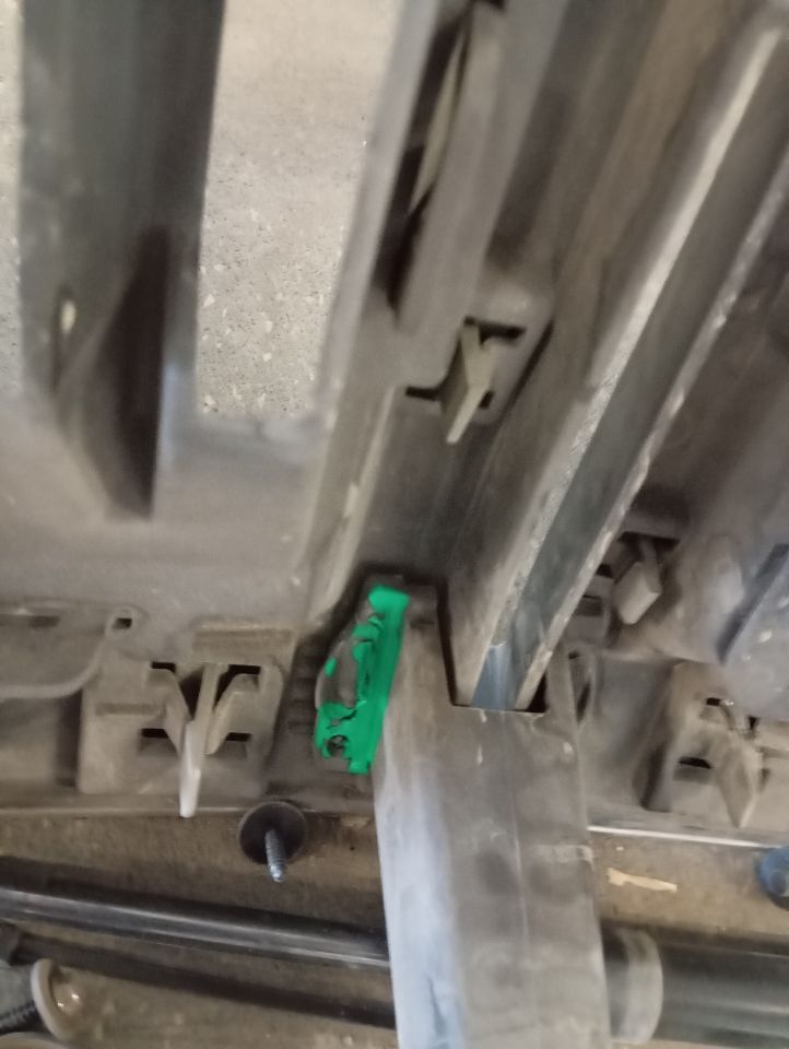 Part image 8