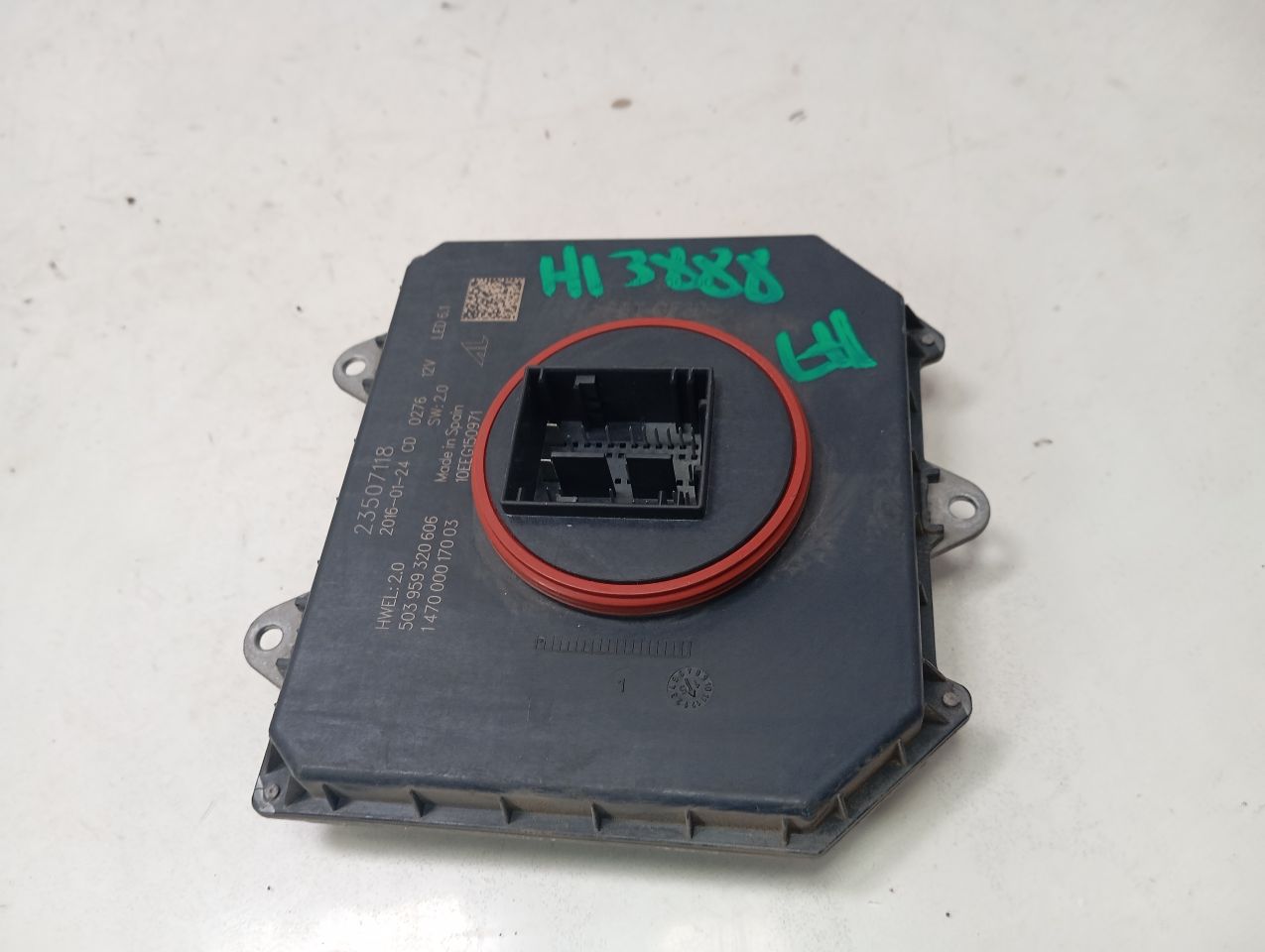 Part image 1