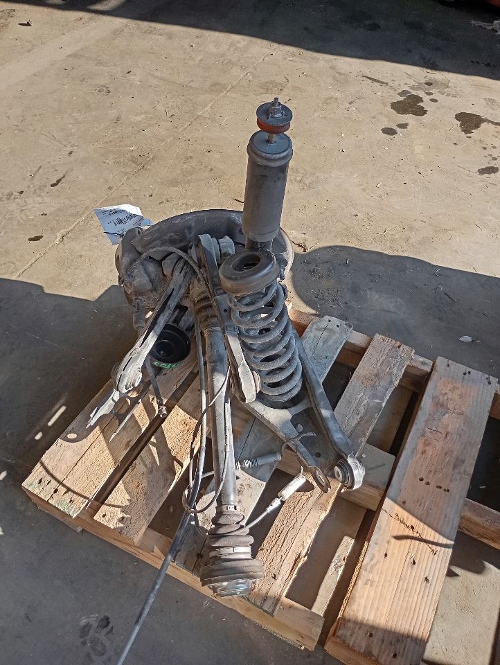 Part image 4