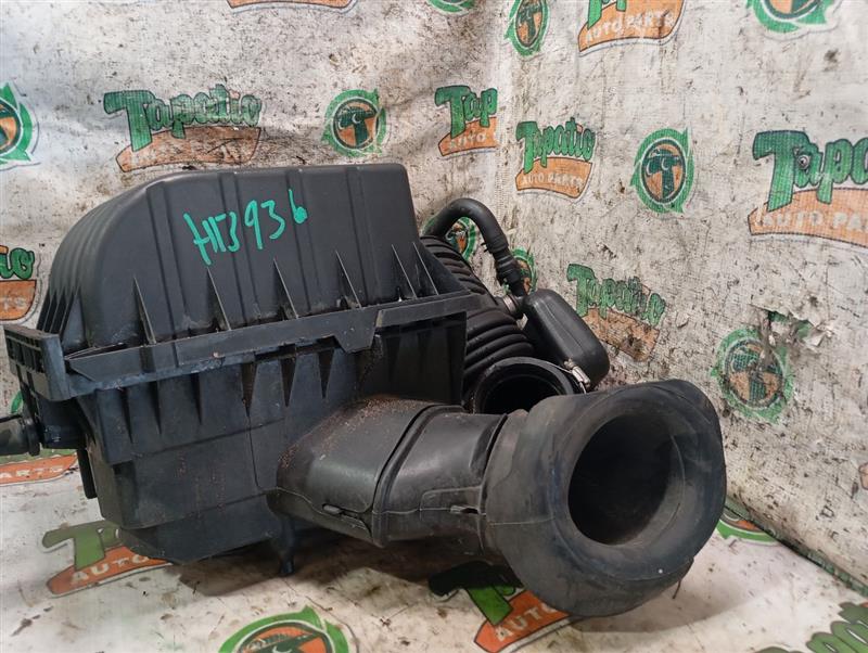 2010 Ford EXPLORER Air Cleaner