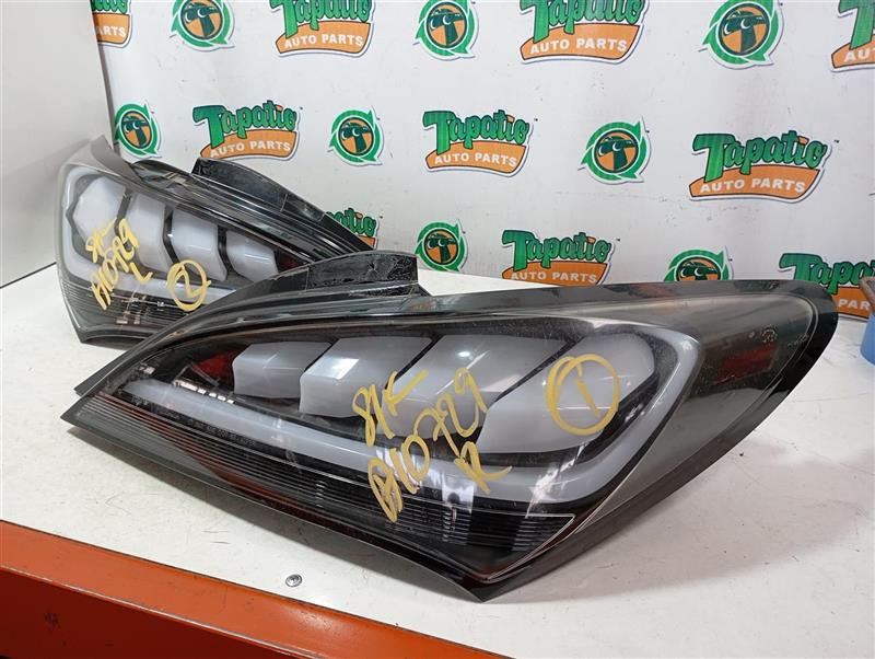 2013 GENESIS Hyundai Tail Lamp
