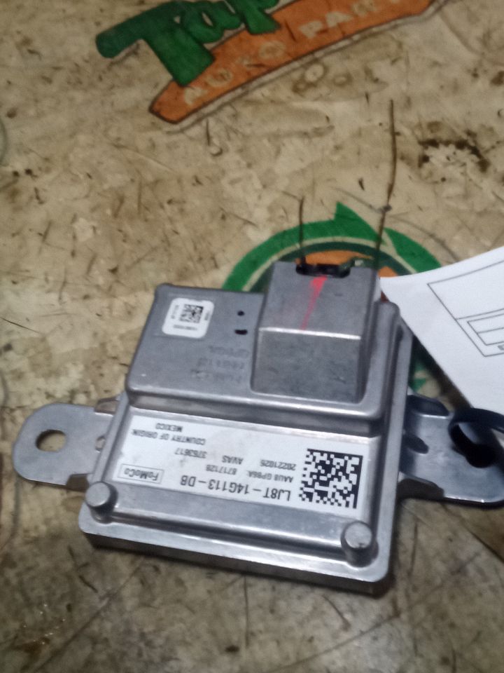 Part image 4