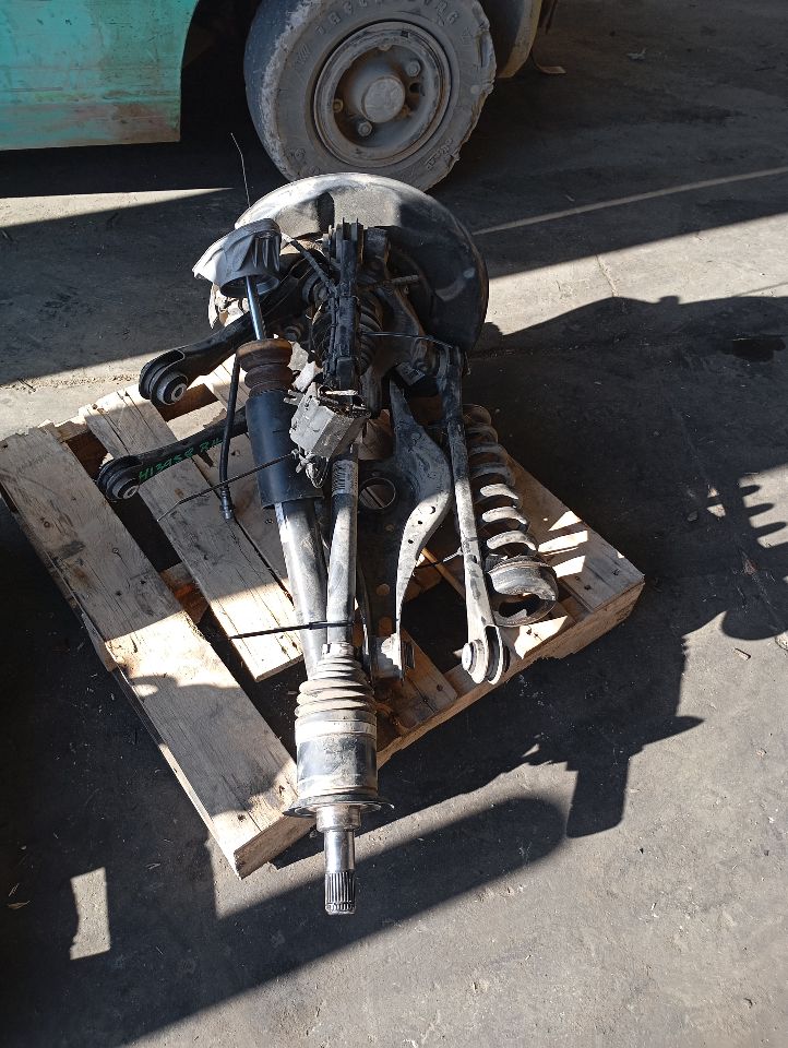 Part image 4