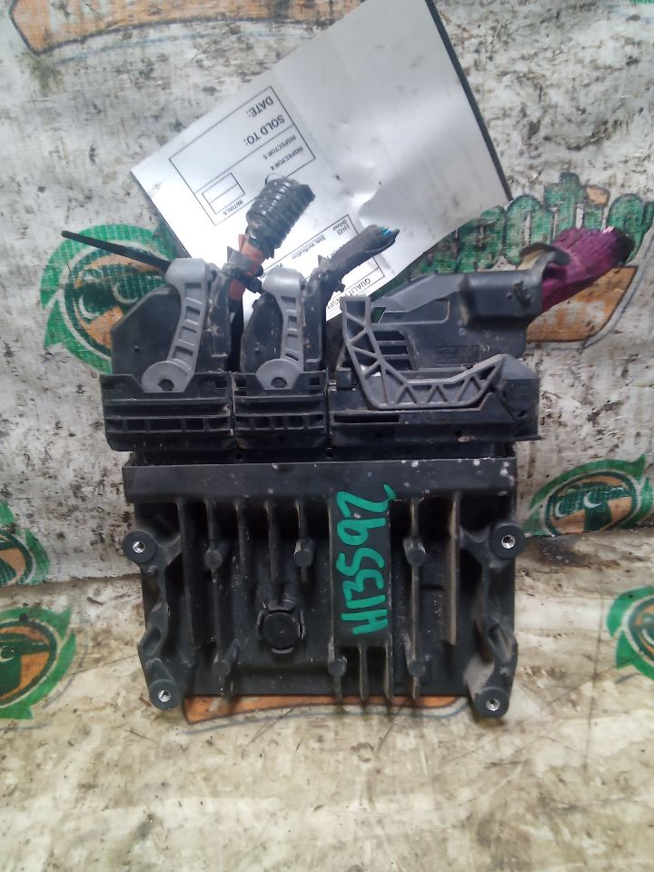 Part image 3