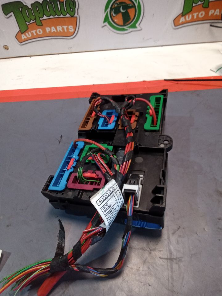 2020 BMW BMW 330i Fuse Box, Engine