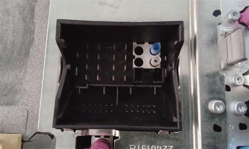 Part image 8