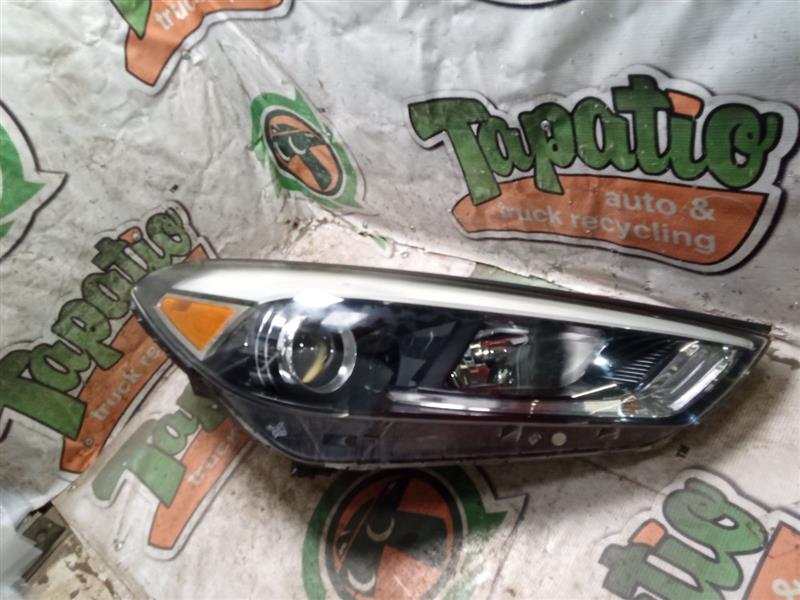 2016 Hyundai TUCSON Headlamp Assembly