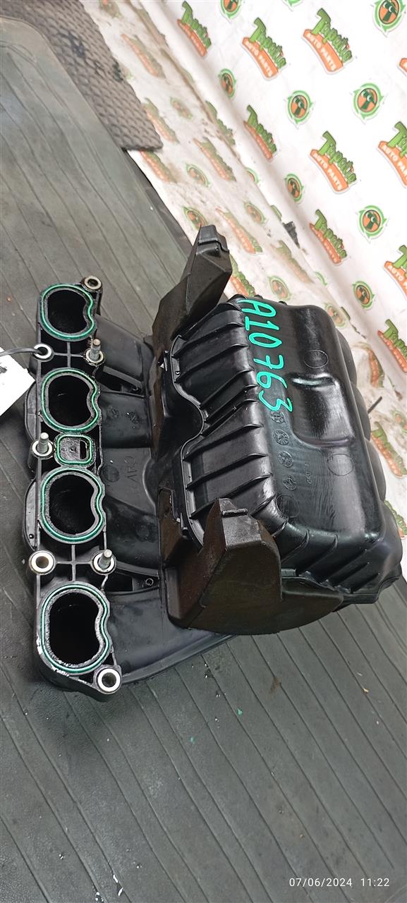 2013 General Motors EQUINOX Intake Manifold