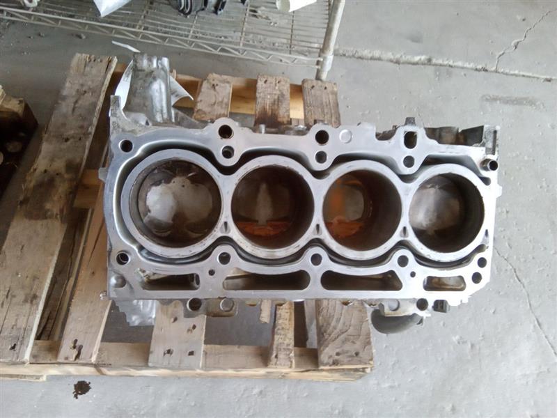 2019 Toyota RAV4 Cylinder Block