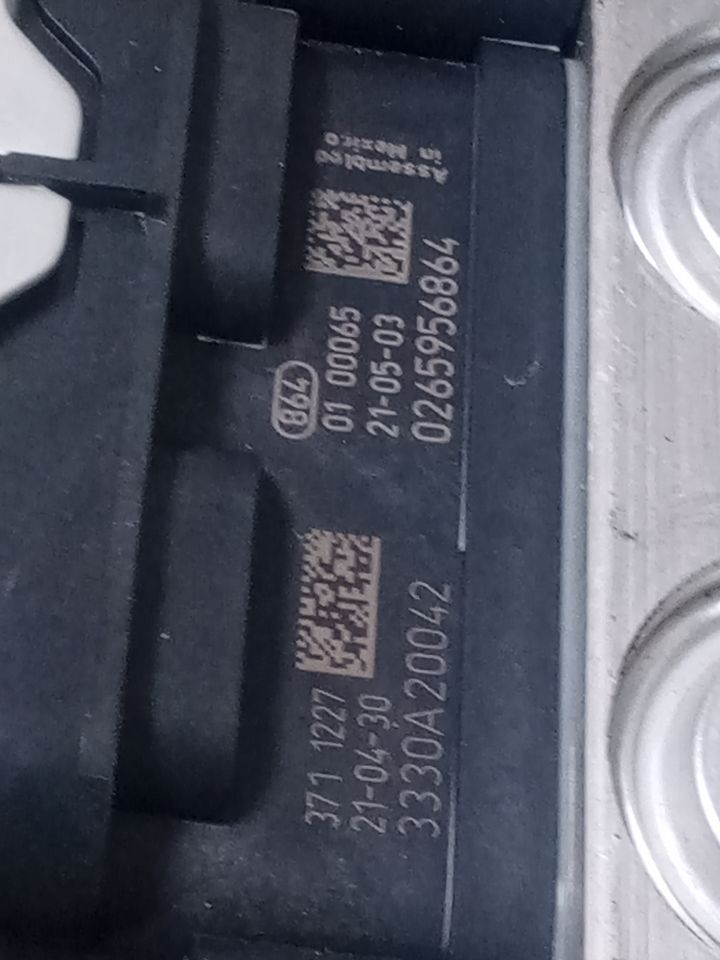 Part image 5