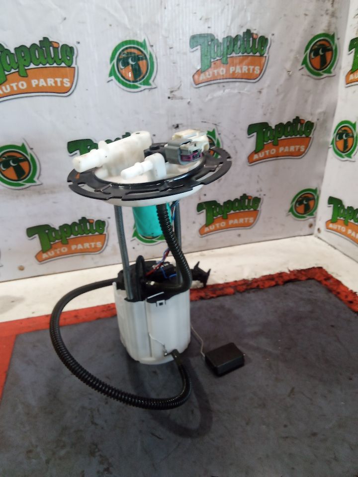 2017 General Motors TERRAIN Fuel Pump