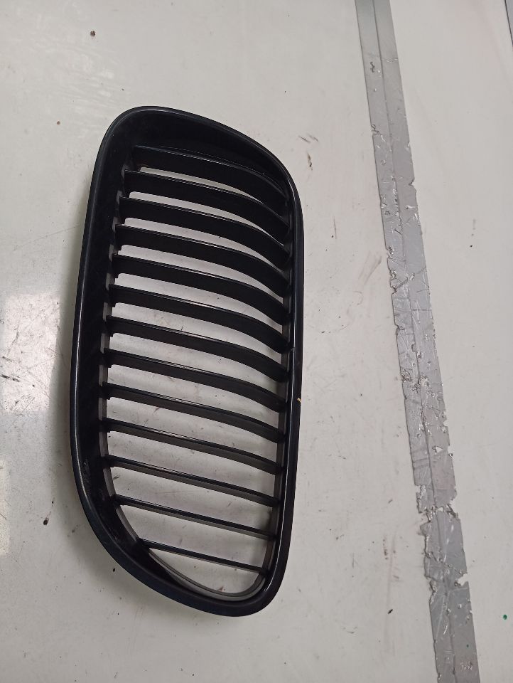 2012 BMW BMW 335i Grille