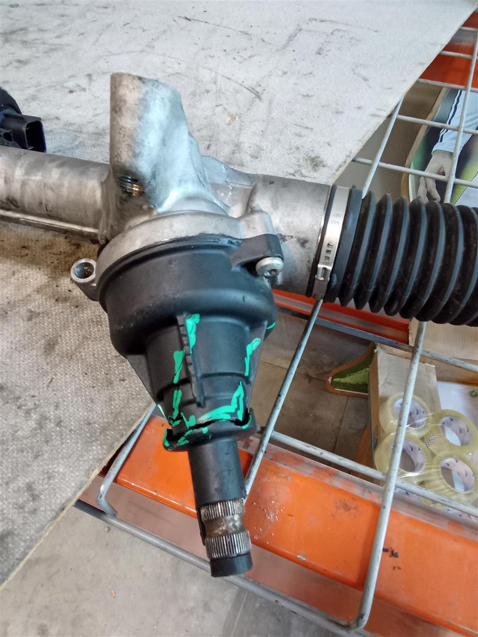 Part image 10