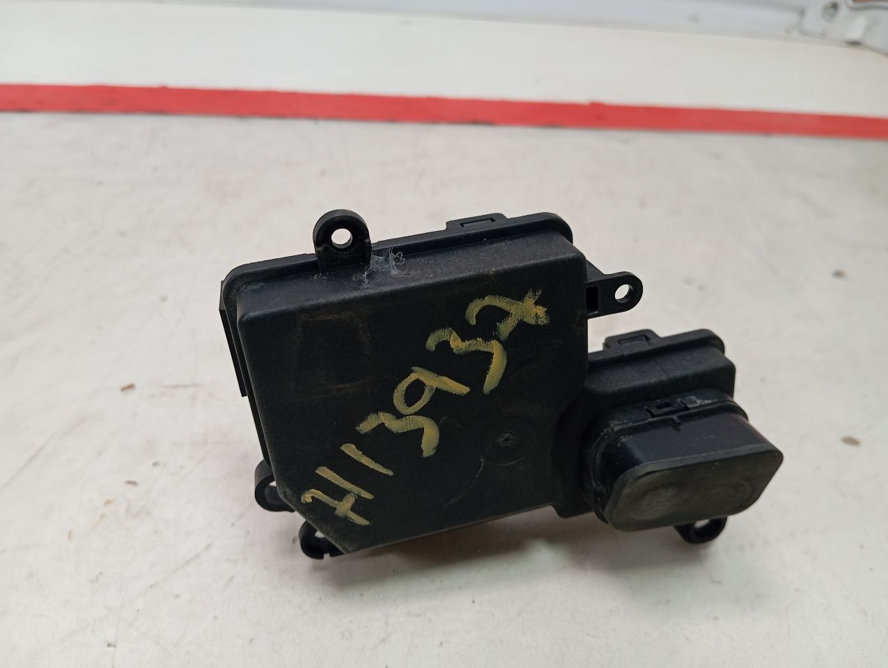 Part image 1
