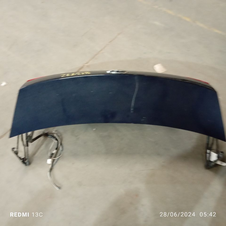 2014 Subaru LEGACY Decklid  Tailgate