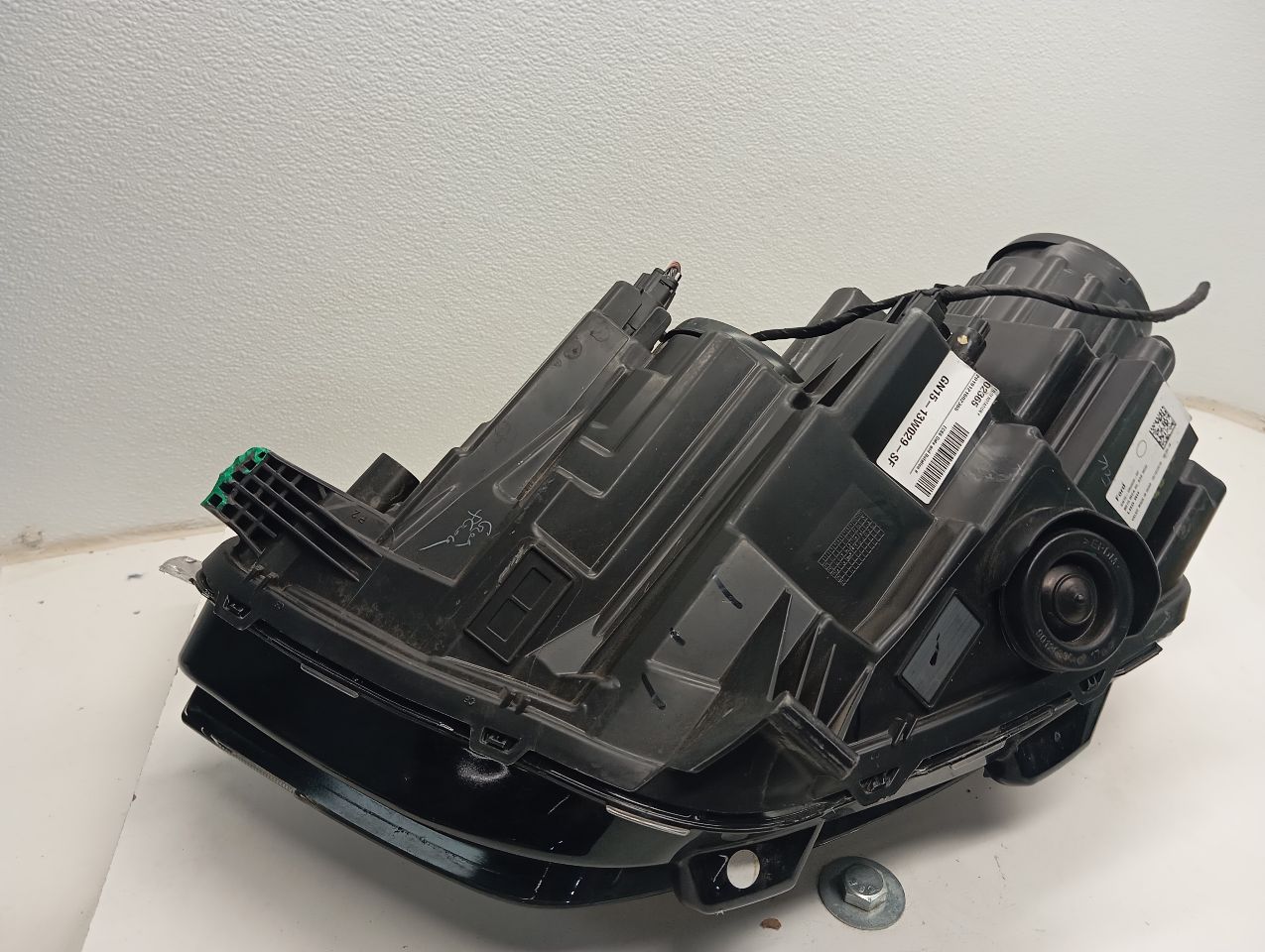 Part image 13