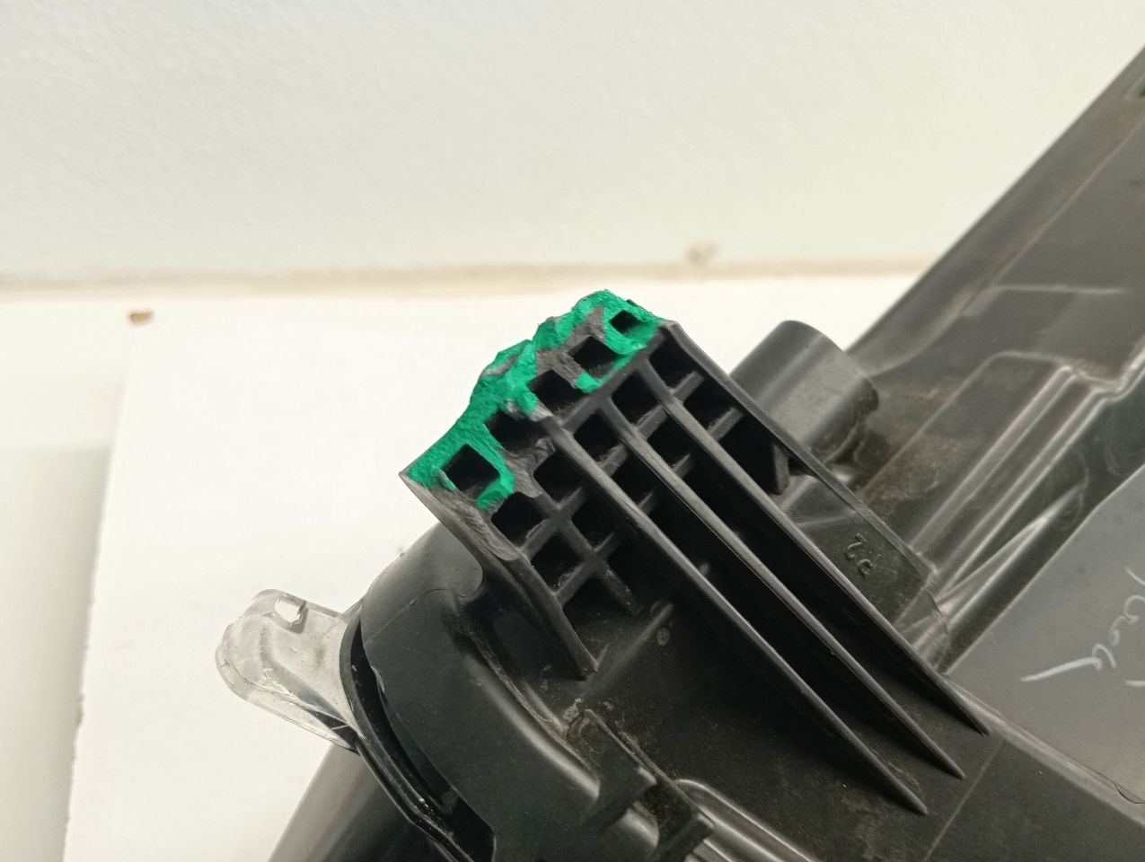Part image 14