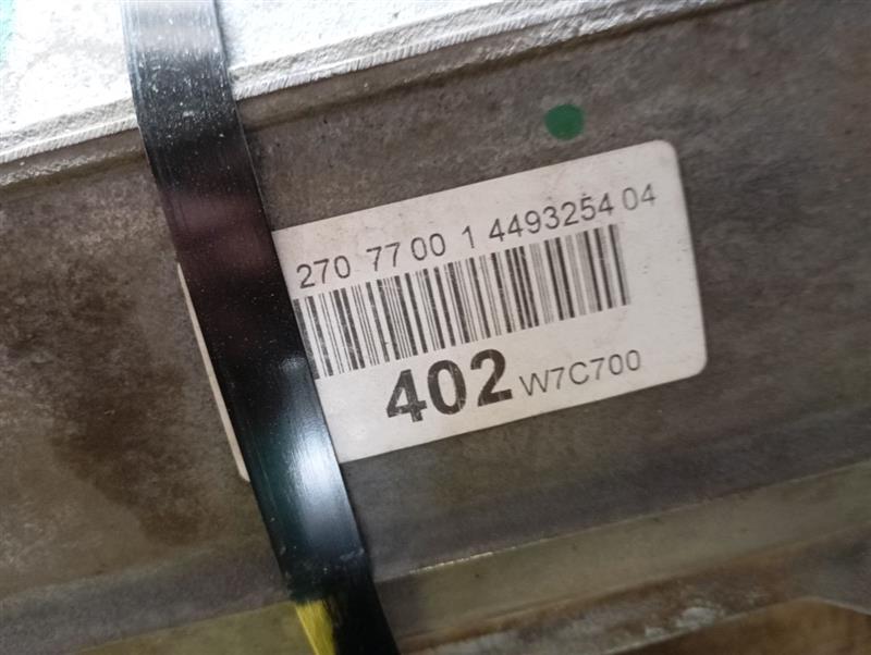 Part image 11