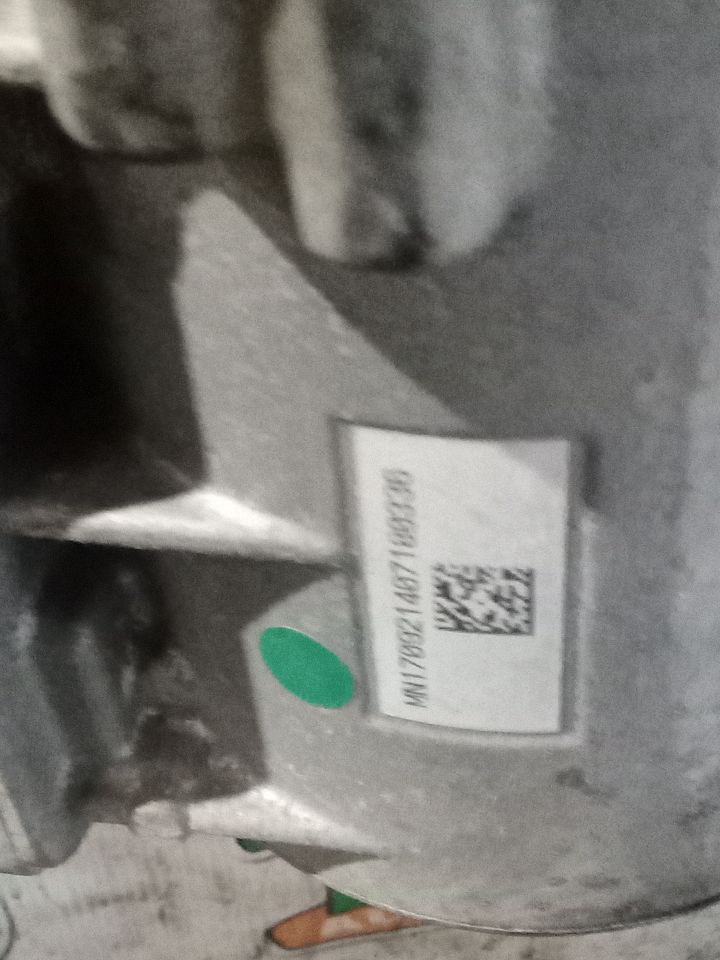 Part image 6
