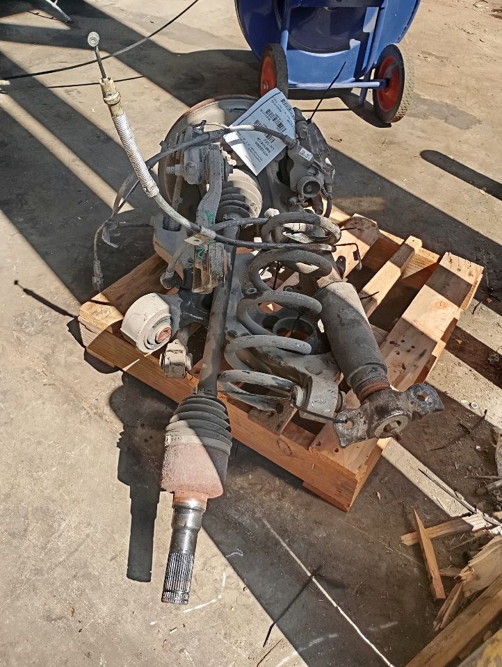 Part image 4