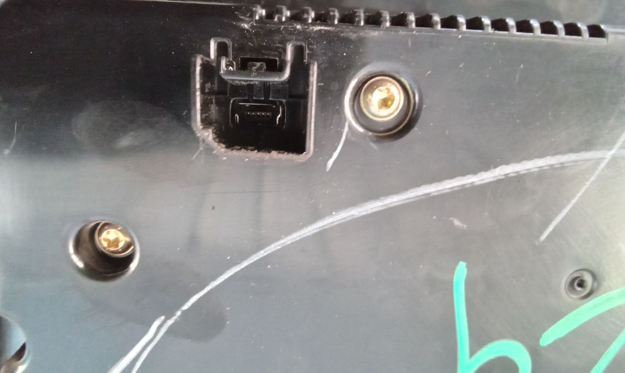 Part image 9
