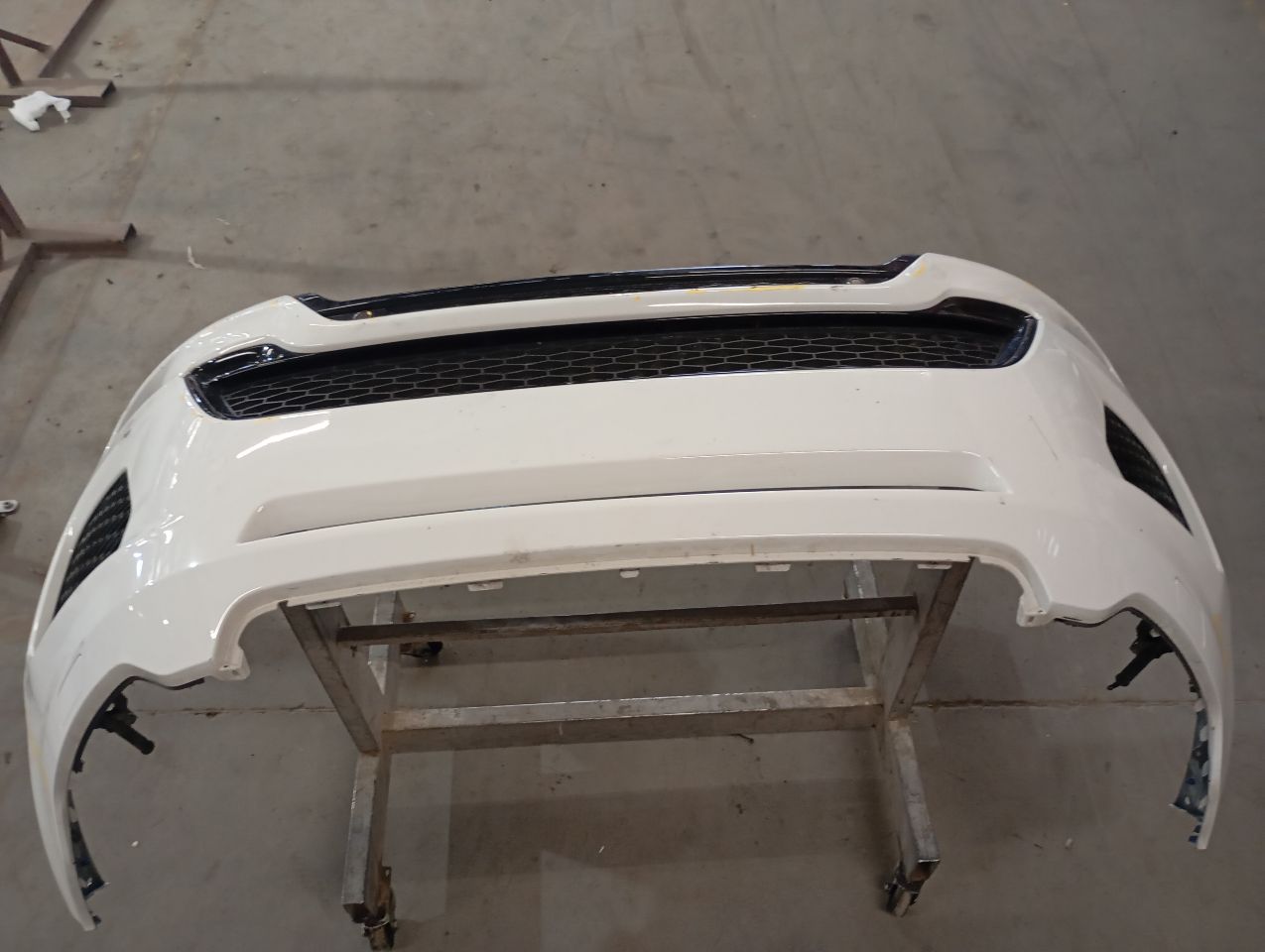 Part image 4