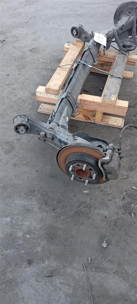 Part image 3