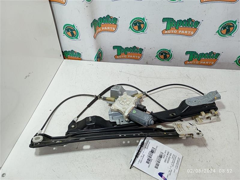 2009 Ford FLEX Door Window Reg, Fr