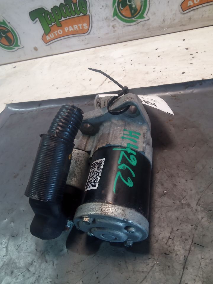 Part image 3