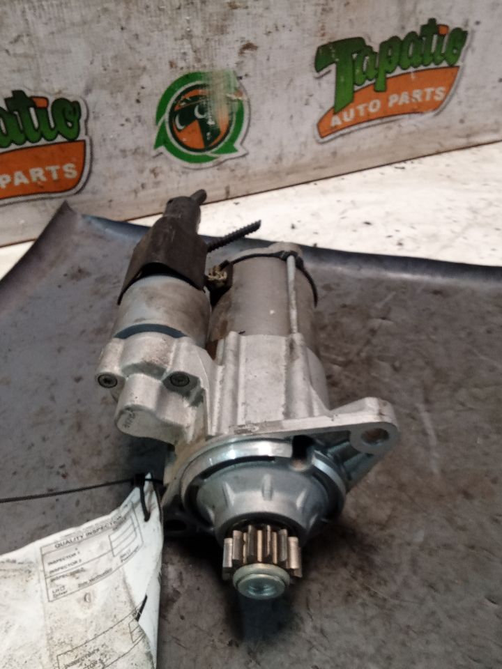 Part image 4