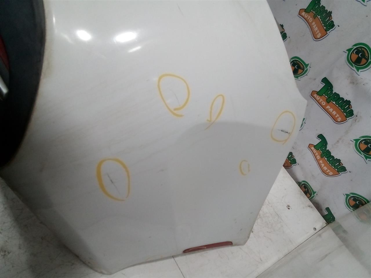 2015 Chrysler 200 Bumper Assy, Rear