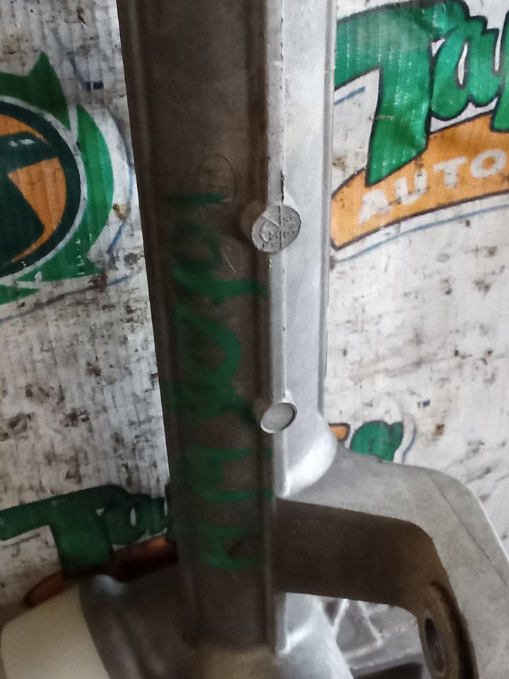 Part image 7